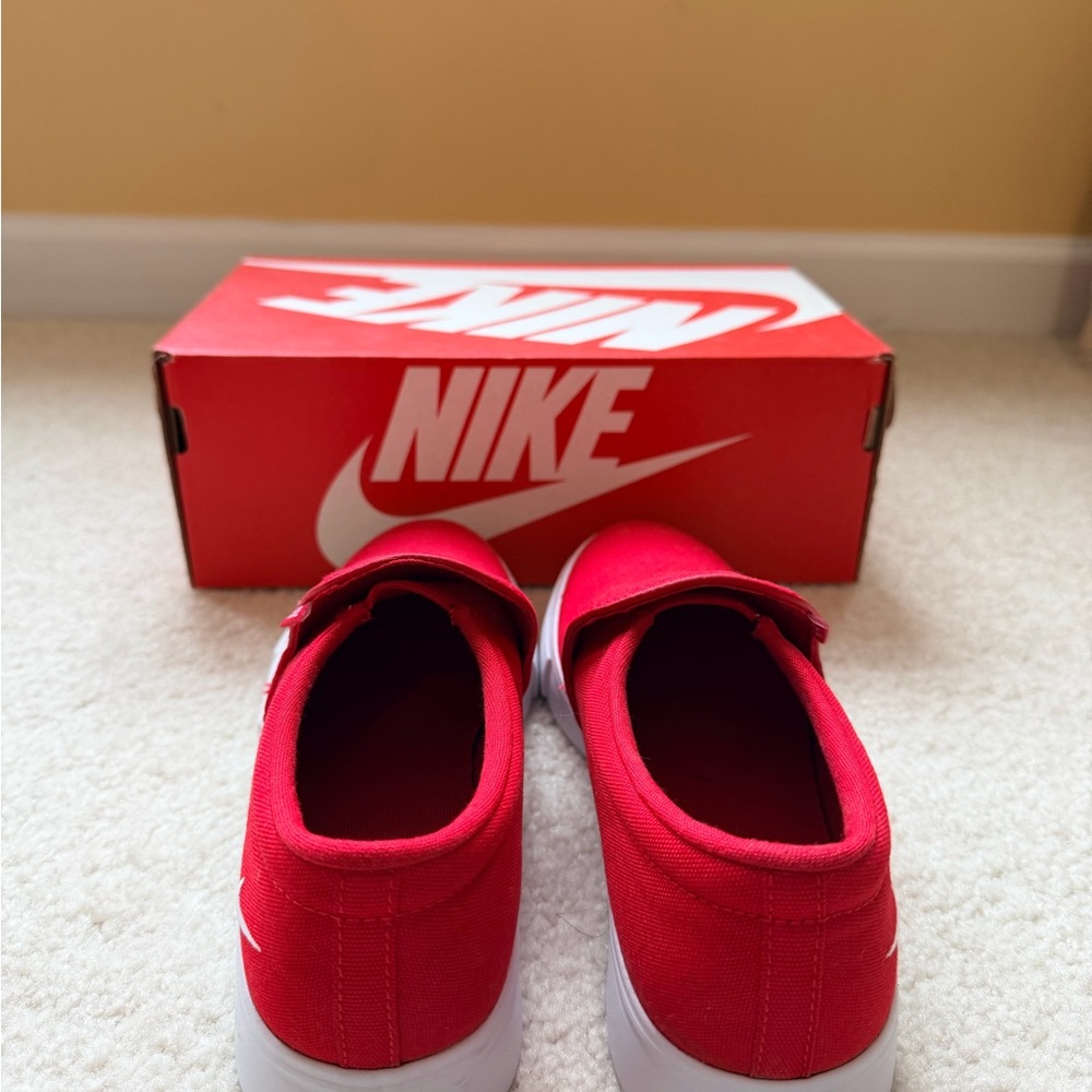 Nike Vibrant Red Canvas Slip-Ons - Picture 3 of 6